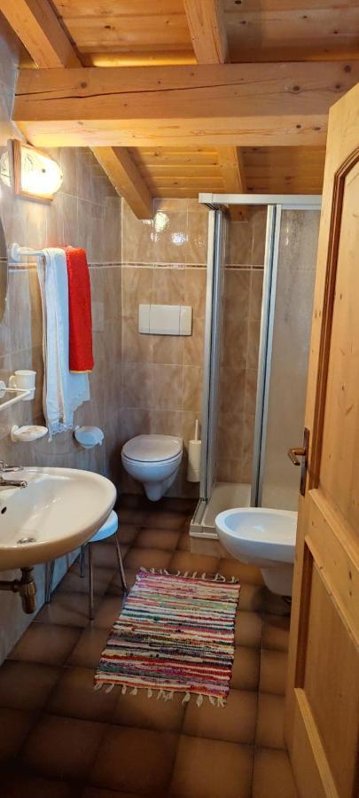 Affittacamere Pizzeria Marmolada Rocca Pietore Bagian luar foto