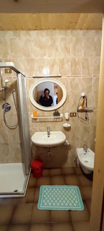 Affittacamere Pizzeria Marmolada Rocca Pietore Bagian luar foto