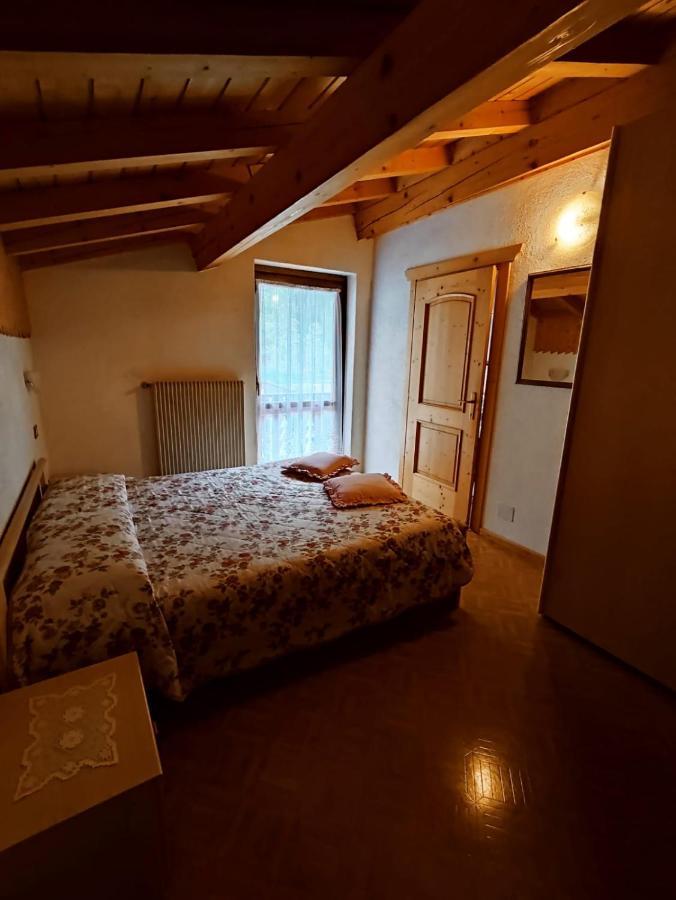 Affittacamere Pizzeria Marmolada Rocca Pietore Bagian luar foto