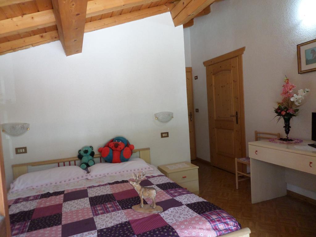 Affittacamere Pizzeria Marmolada Rocca Pietore Bagian luar foto